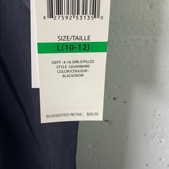 NWT Guess t-shirt - Picture 4 of 4